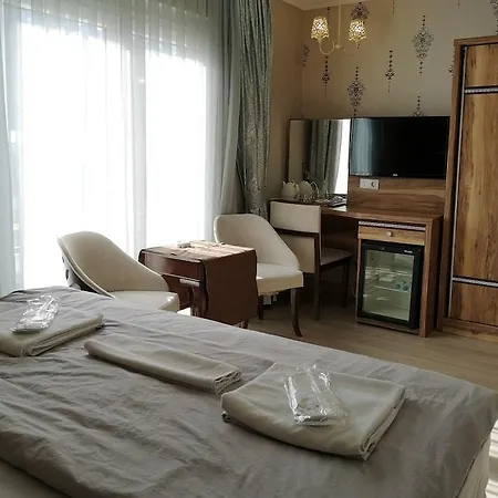 Hotel Fengo & Trebizonda