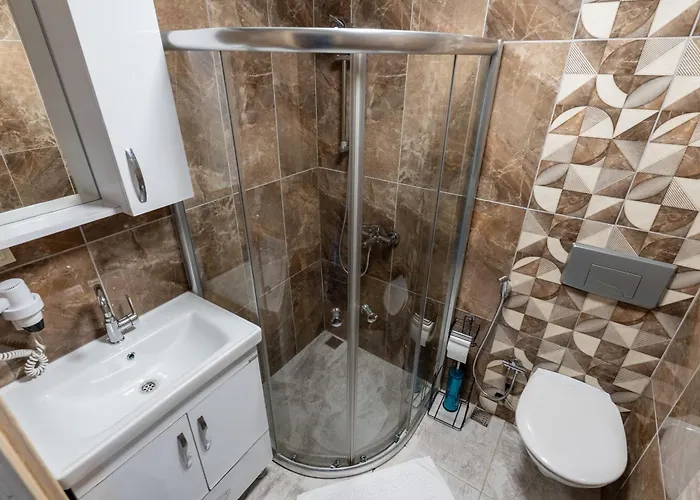 Fengo & Отель 3*