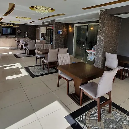 Hotel Fengo & 3*