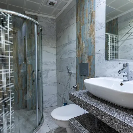 Fengo & Ξενοδοχείο